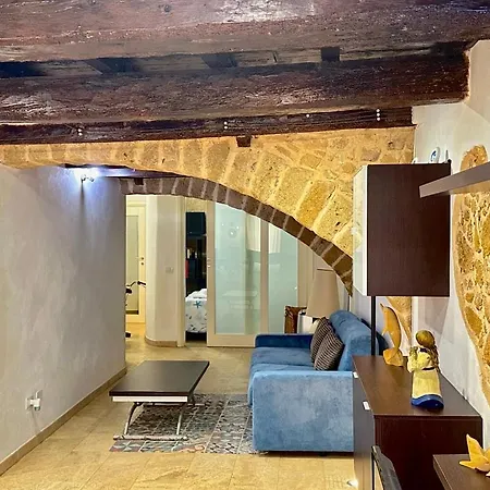 Piazza Teatro Centro Storico Apartamento Alghero
